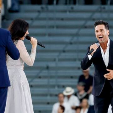 David Bustamante en su actuación en el Santiago Bernabéu