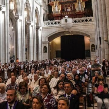 Madrid congrega a miles de fieles por el 8º centenario del Tránsito de San Francisco de Asís