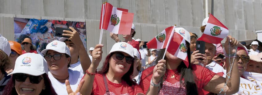 Peruanos en al encuentro de León XIV con inmigrantes de África, América Latina y en Arguineguín
