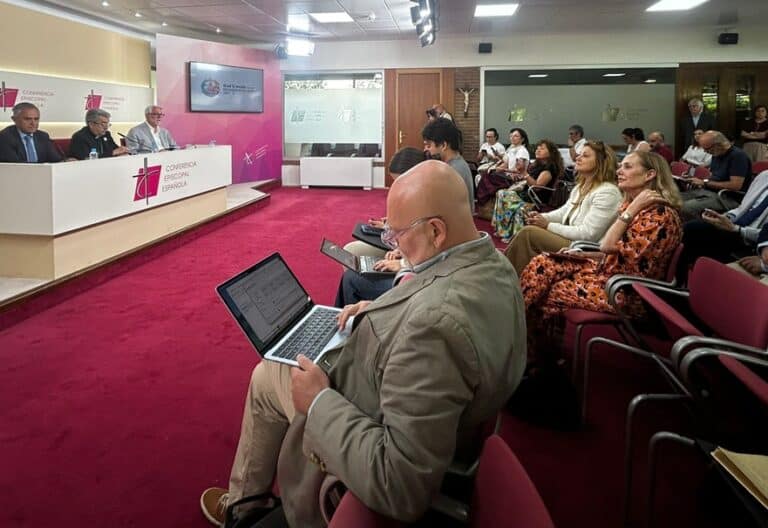 Rueda de prensa de valoración del viaje de León XIV a España. Foto: Vida Nueva