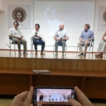 Presentación del acto de voluntarios con el Papa en Madrid
