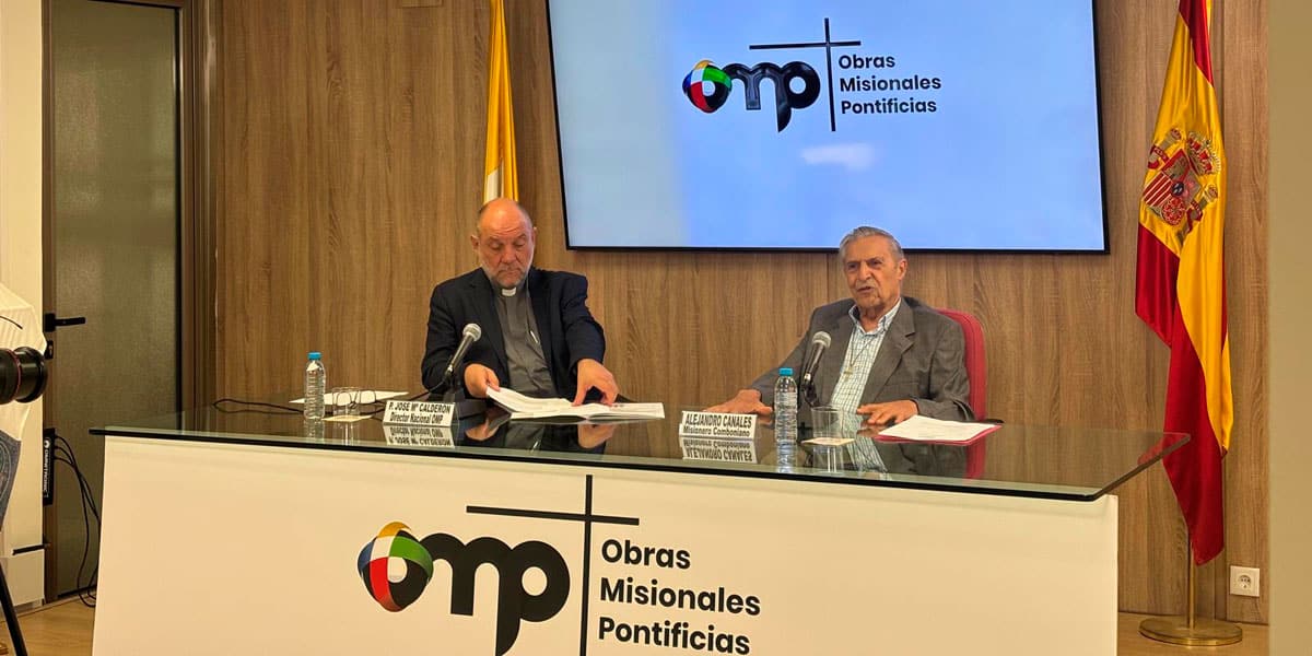 José María Calderón y Alejandro Canales, en la rueda de prensa de la Memoria 2025 de OMP