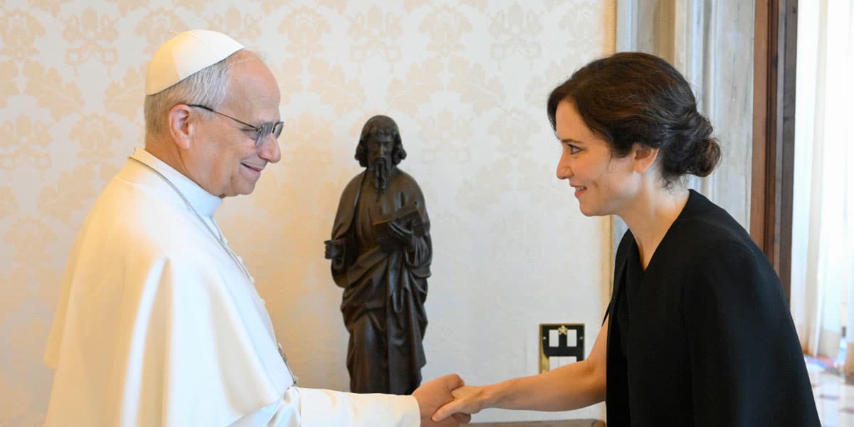 Isabel Díaz Ayuso, con el papa León XIV