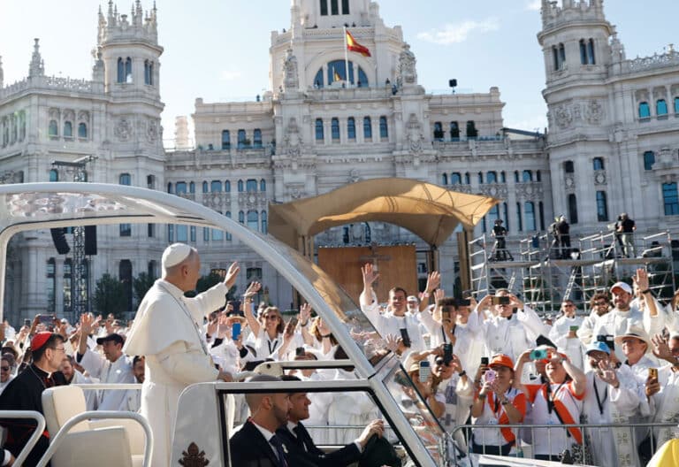 León XIV en la misa de Cibeles
