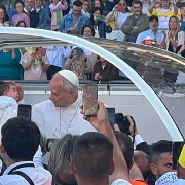 León XIV, en la misa en el Estadio de Gran Canaria