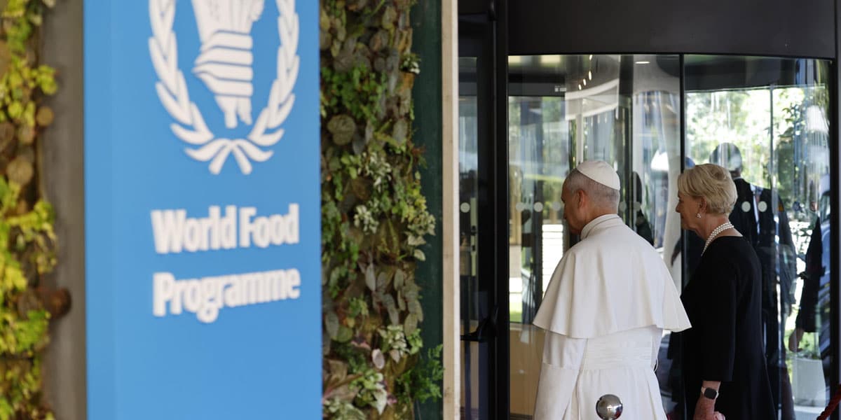 León XIV visita la sede en Roma del Programa Mundial de Alimentos