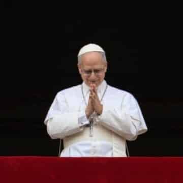El Papa publica su primer libro: “La paz no comienza por los gobiernos, sino por nosotros”