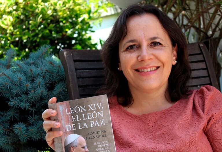 Almudena Hernández, periodista
