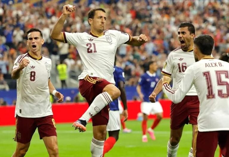 Gol de España ante Francia en el Mundial 2026