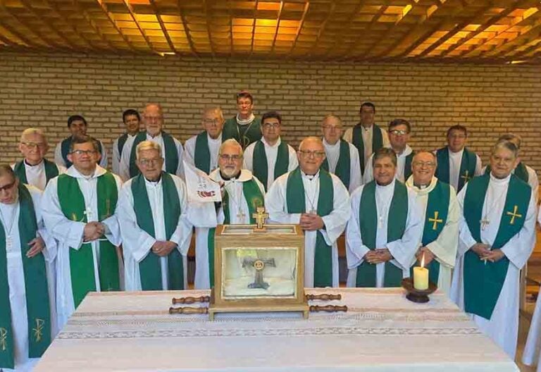 Trabajo pastoral y oración en el Episcopado paraguayo