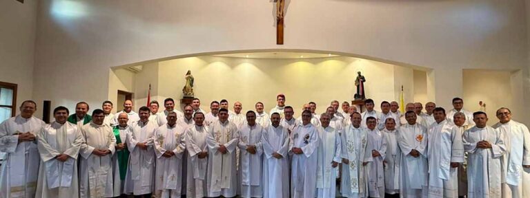 Los sacerdotes de Paraguay analizaron la realidad social y de la Iglesia