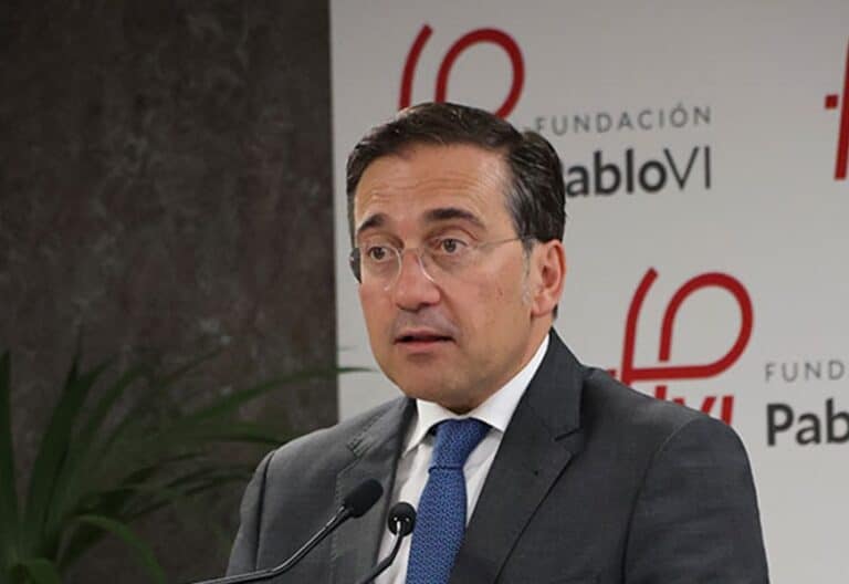 José Manuel Albares, en la Escuela de Verano de la Fundación Pablo VI. Foto: CEE