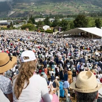 Consagración episcopal ilícita promovida por la Fraternidad de San Pío X en Écône. Foto: Efe.
