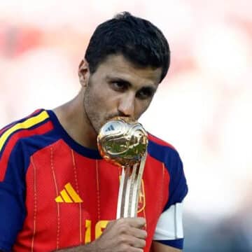 Rodri Hernández, MVP del Mundial