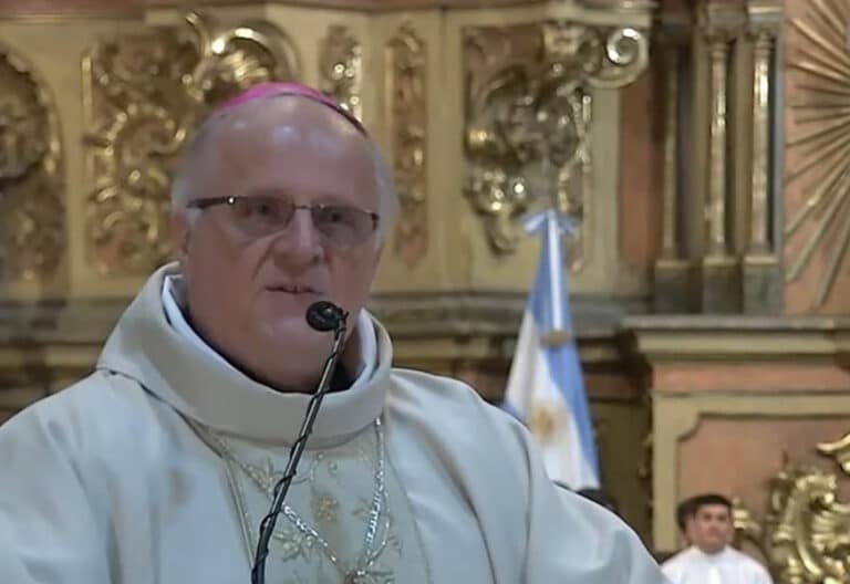 El nuncio apostólico llamó a la Iglesia argentina a “levantarse y no tener miedo”