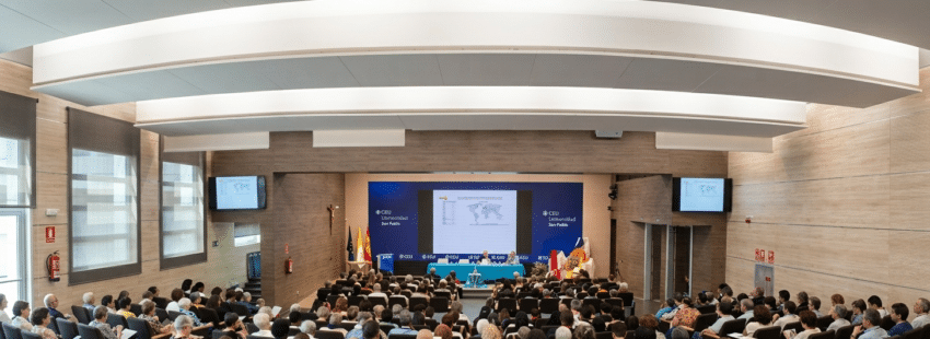 Simona Brambilla urge a los institutos seculares a ser “profecía de esperanza” y sanar el
