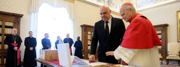 El Papa se reúne con el presidente del Líbano para impulsar una paz justa y duradera