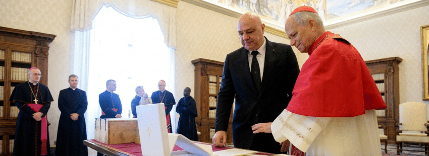 El Papa se reúne con el presidente del Líbano para impulsar una paz justa y duradera