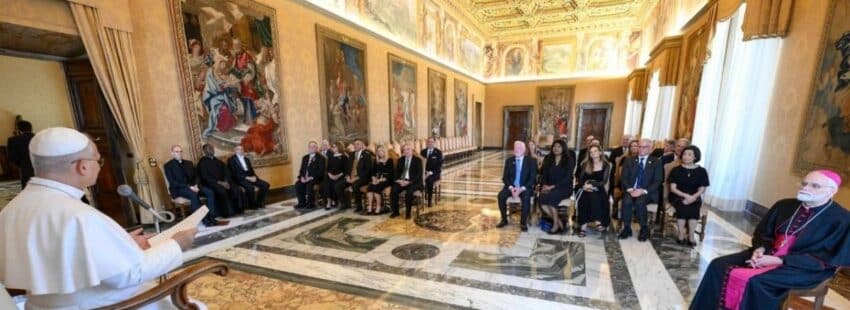 El Papa recuerda a los paúles que “la oración y la justicia social son inseparables”
