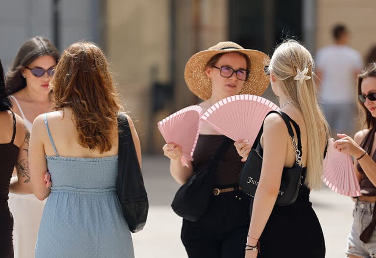 Mujeres. Calor