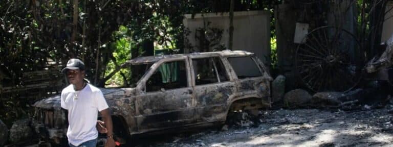 auto incendiado