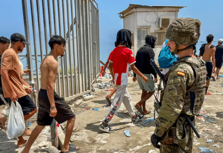 Crisis migratoria en Ceuta