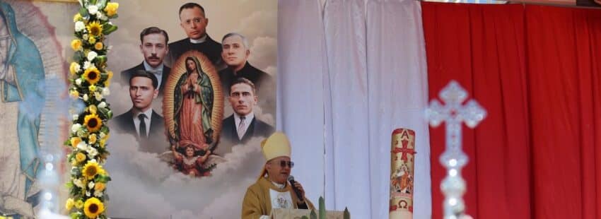 Nuncio y mártires