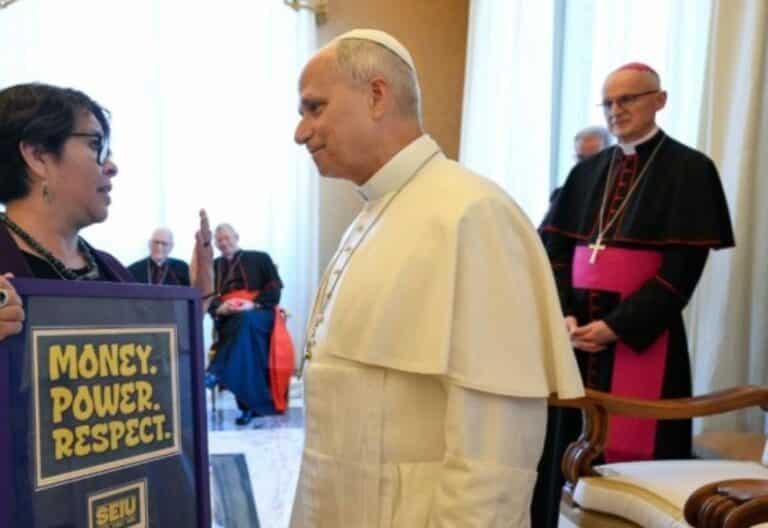 Iglesia, sindicatos y empresas reviven el espíritu de Francisco y apuestan por una alianza global
