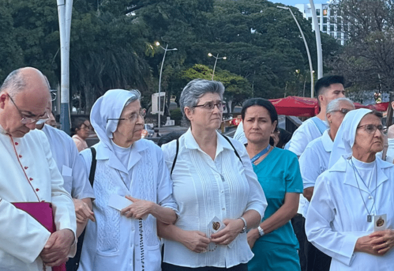 Arquidiócesis Cali en actividades