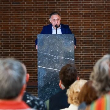 El dominico Rodrigo Hidalgo, en la apertura de curso de la Escuela de Teología en Internet. Foto: