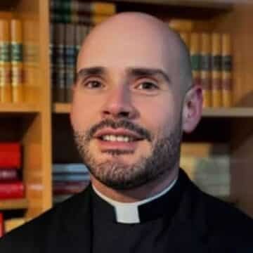 Carlos M Fortes
