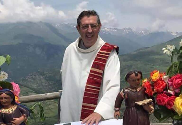 Josep Montoya Viña: “El Evangelio nos propone otro camino: el servicio”