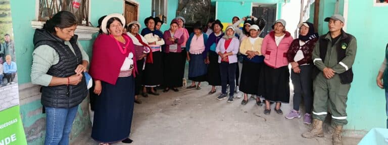 Programa Warmi Rikchari en Ecuador