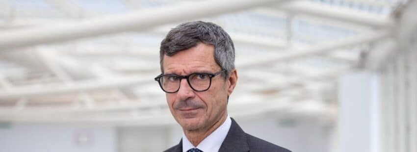 ¿Quién es Stefano Margaritora, el cirujano que dirigió la operación de León XIV?