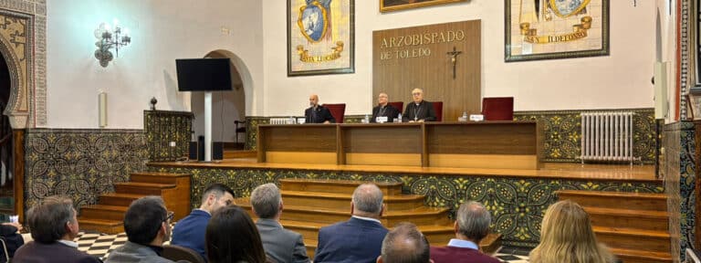 Encuentro en el arzobispado de Toledo con políticos