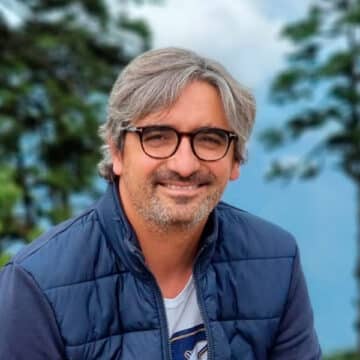 El doctor Diego González Rivas desarrolló la técnica con la que han operado a Léon XIV