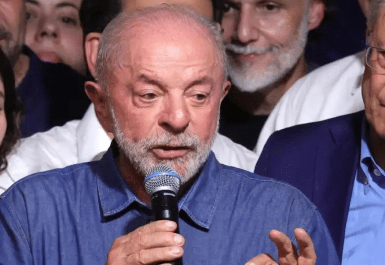 Lula da Silva, reelecto
