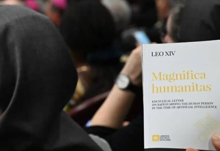 Los obispos eméritos de Colombia analizan ‘Magnifica humanitas’ en su encuentro anual